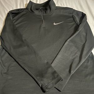 Nike Mens Dri-Fit long sleeve Pull Over